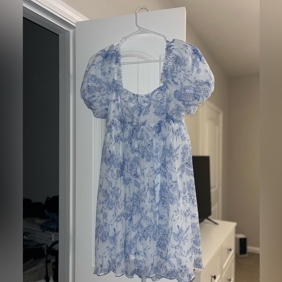 TCEC Blue Floral Dress - Picture 2 of 5